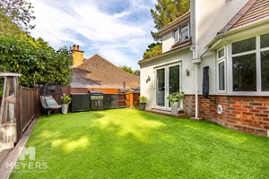 Photo 8- click for photo gallery